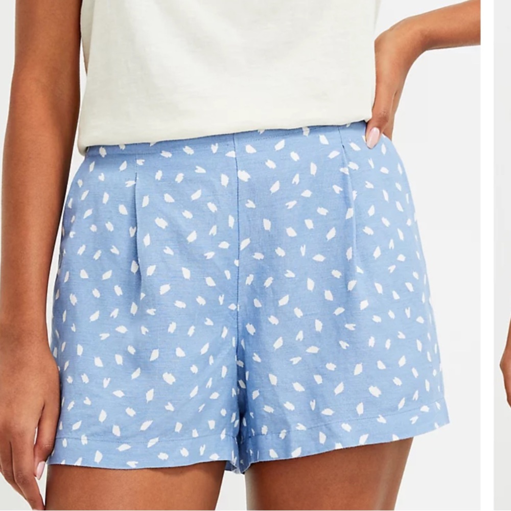 Loft Pleated Shorts